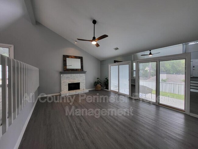 Building Photo - 108 Dunwoody Springs Dr