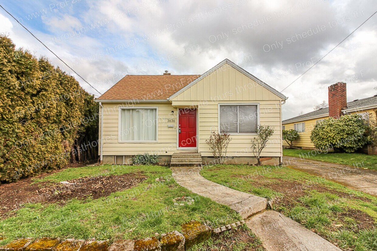 Primary Photo - 3636 SE 77th Ave