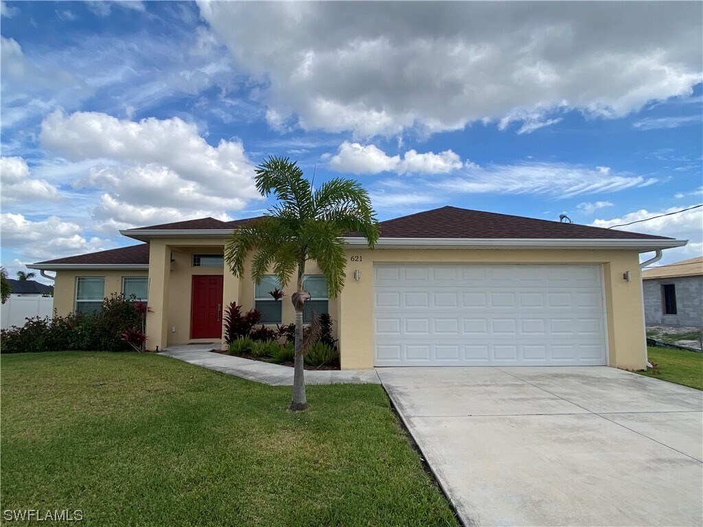 Foto principal - 621 NW 7th Pl