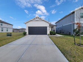 Building Photo - 17986 Plow Beam Dr