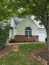 Building Photo - 5028 Bartholomew's Ln
