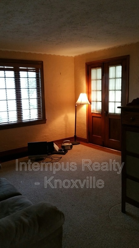 Foto del edificio - 2103 Fairmont Blvd