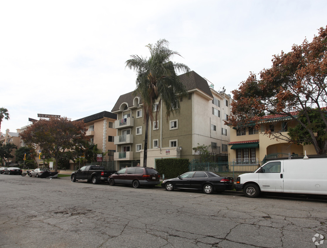 Foto del edificio - Berendo Apartments