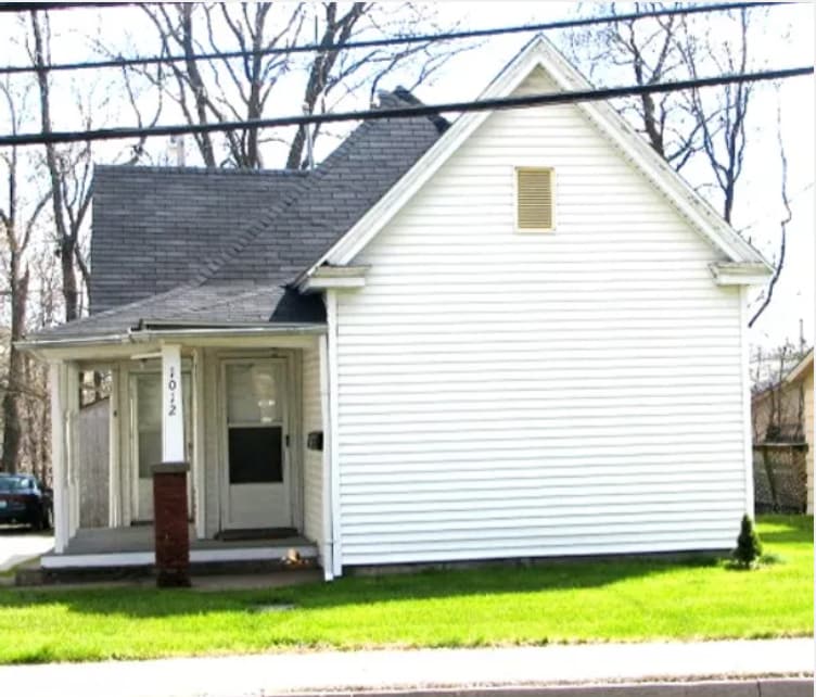 Primary Photo - 1012 Rogers St
