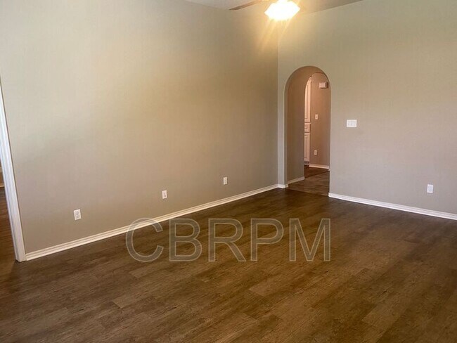 Foto del edificio - 8701 12th St