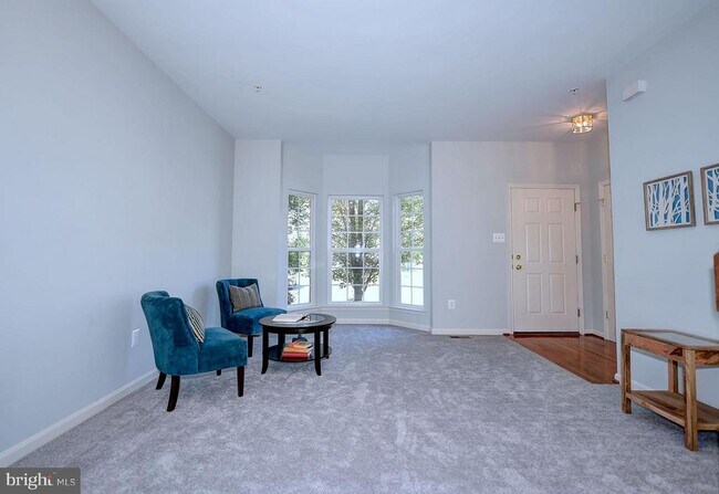 Foto del edificio - 3034 Raking Leaf Dr