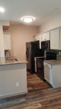 Building Photo - 325 Majestic Dr