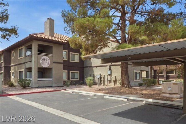 Foto del edificio - 5042 S Rainbow Blvd