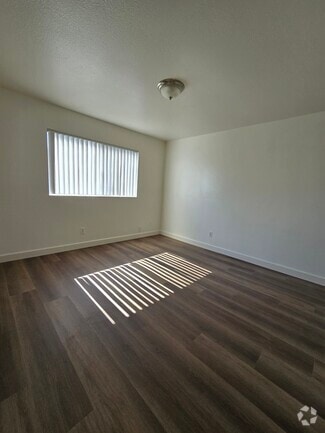 Building Photo - 7937 Newlin Ave
