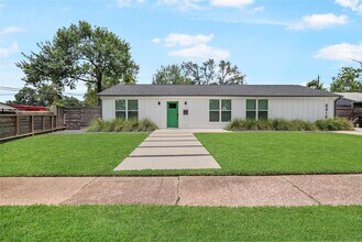 Building Photo - 8416 Montridge Dr