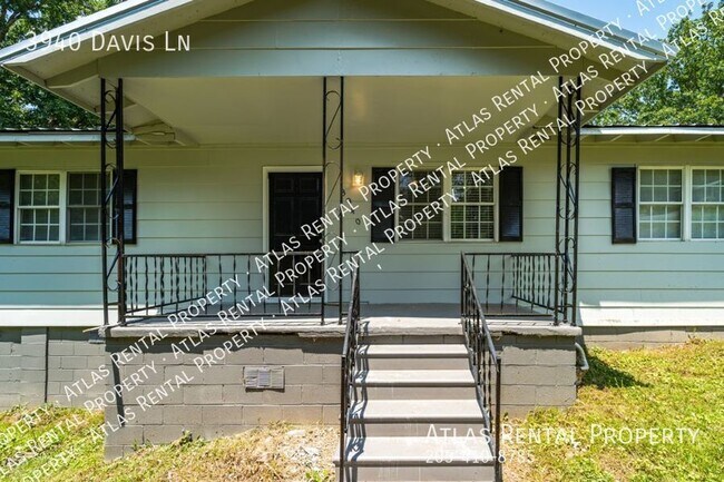 Building Photo - 3940 Davis Ln