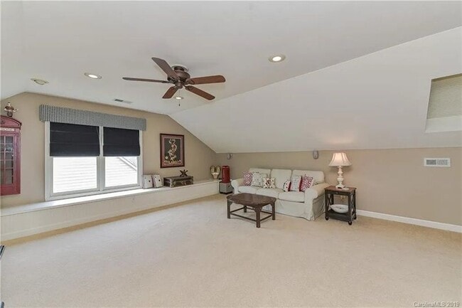 Foto del edificio - 2531 Arden Gate Ln