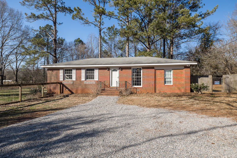 Primary Photo - 6301 High Shoals Rd