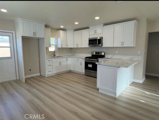 Foto del edificio - 12758 Magnolia Ave