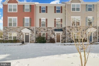 Building Photo - 2615 Wheatland Station Way