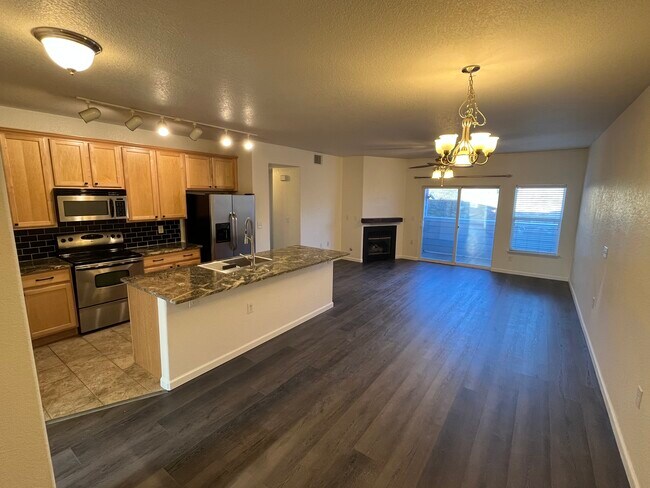 Comedor/Cocina - 5534 Lewis St