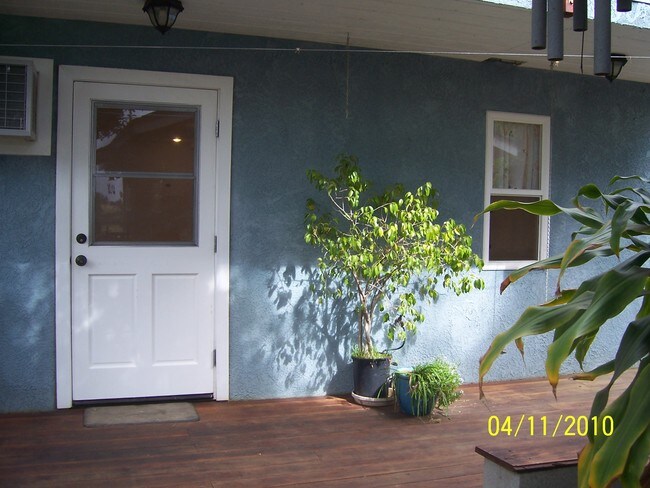 your door - 1525 W Highgate Ave