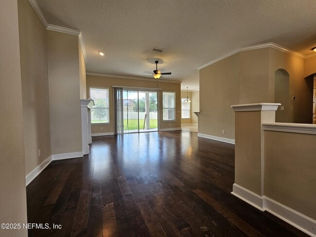 Building Photo - 14414 Cherry Lake Dr W