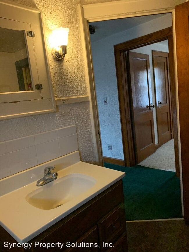 Building Photo - 3 br, 1 bath House - Wolfe Ave 36 Richland