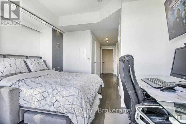 Photo du bâtiment - 5 Soudan Ave