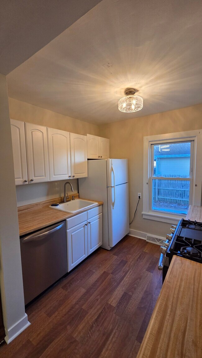 Foto del edificio - 120 N Harrison St