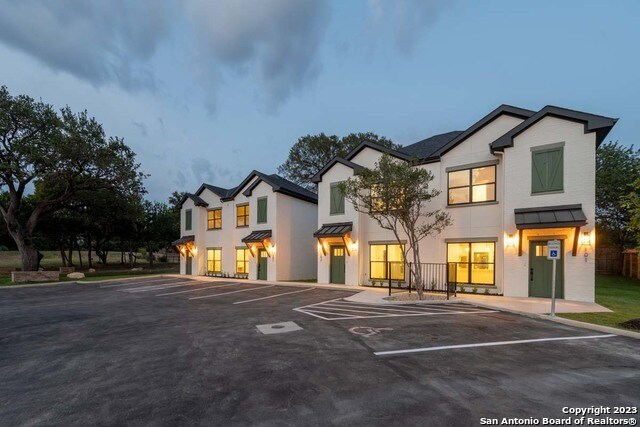 Foto principal - 5927 Prue Rd
