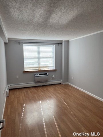 Building Photo - 221 Beach 80th St