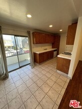 Building Photo - 3707 Kelton Ave