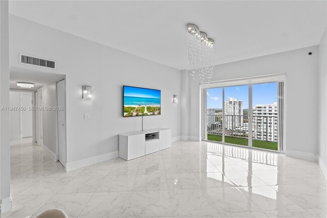 Foto del edificio - 2851 NE 183rd St