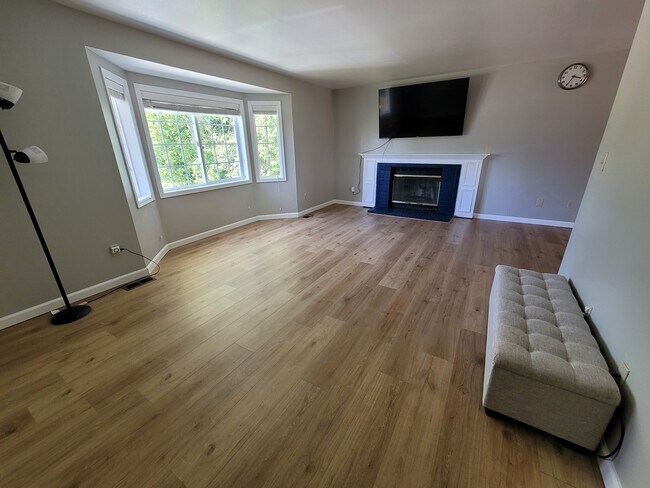 Foto del edificio - 6420 27th St NE