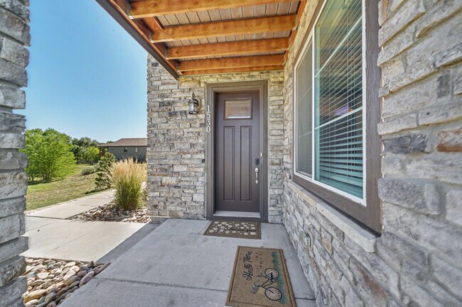 Foto del edificio - 1530 Castle Creek Cir