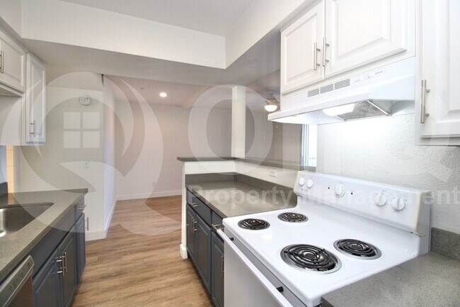 Foto del edificio - 4308 N Longview Ave