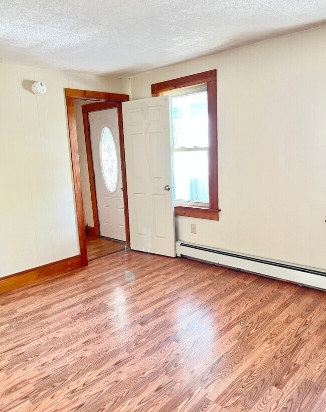 Foto del edificio - 204 N Champlain St
