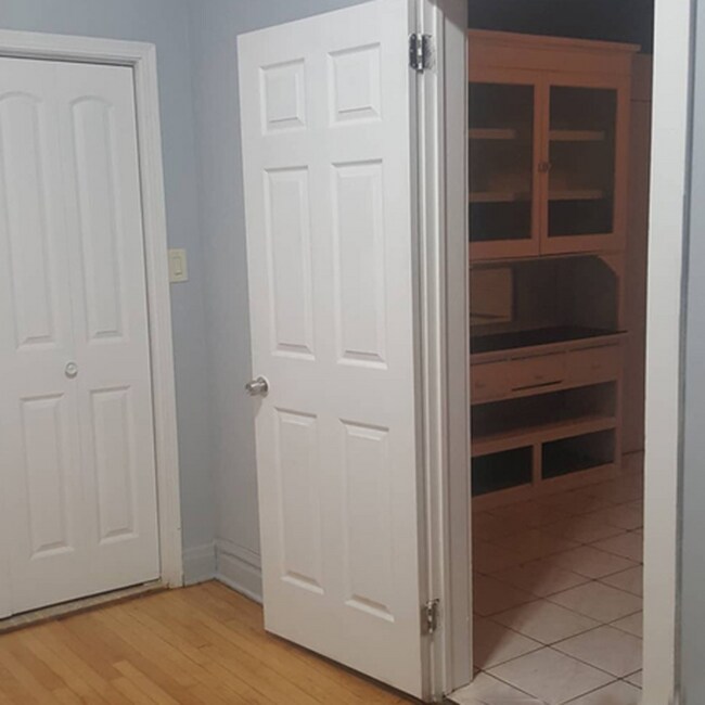Foto del edificio - 3418 W Armitage Ave