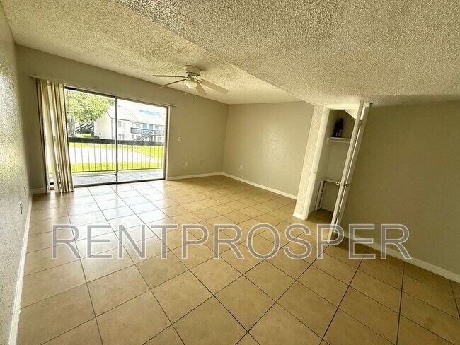 Foto del edificio - 4149 S Semoran Blvd