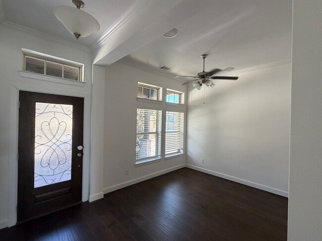 Photo - 1115 Sunset Ln House