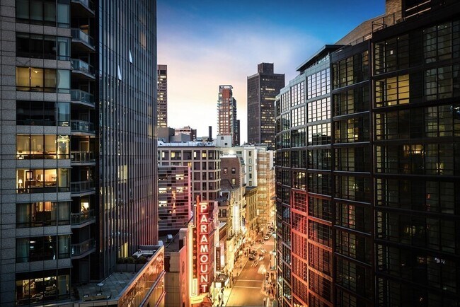Foto del edificio - 580 Washington St