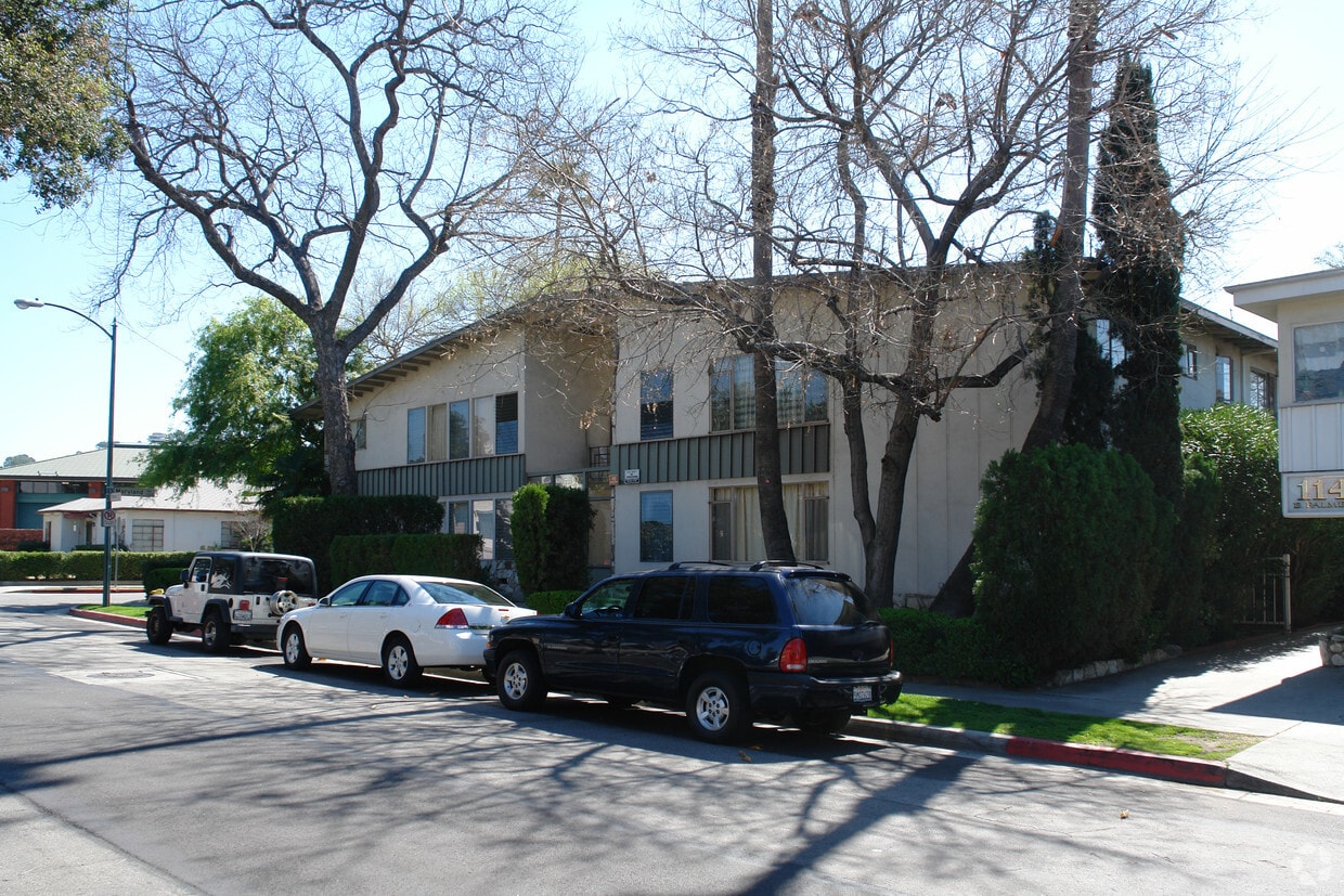 118 E Palmer Ave, Glendale, CA 91205 Apartments in Glendale, CA