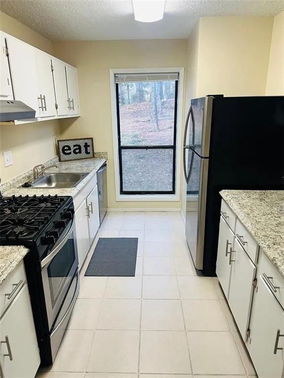 Foto del edificio - 3932 Cedar Cir