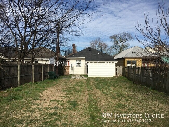 Building Photo - Beautifully restored, historic 3 bedroom /...