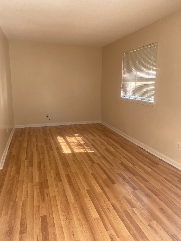4005 E Old Spanish Trail Unit 3, New Iberia, LA 70560 Room for Rent