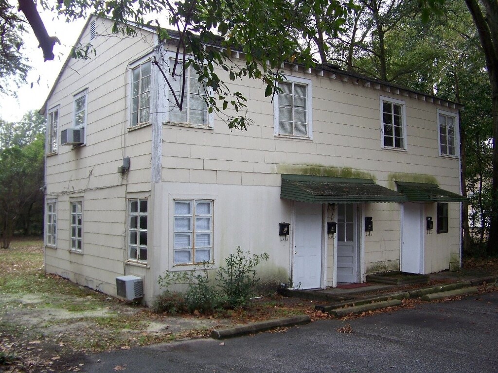 Primary Photo - 2352 Wrightboro Rd