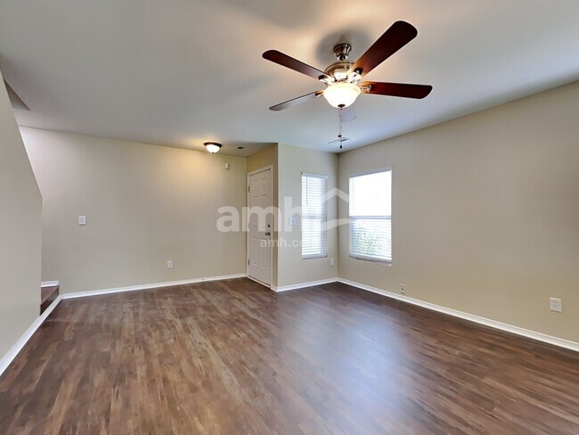 Building Photo - 8859 Arbor Glen Dr