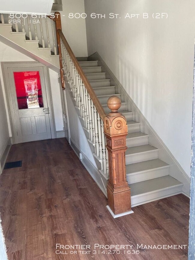 Building Photo - Renovated 2 Bedroom duplex in Boonville