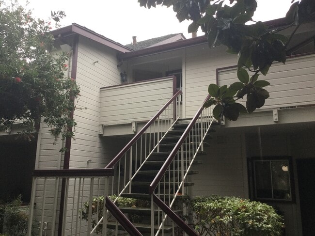 Building Photo - 6264 Civic Terrace Avenue