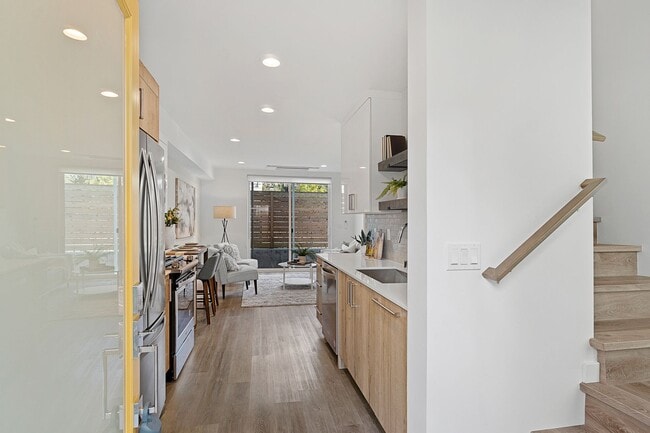 Photo - Modern 2bd/2ba Townhome with Rooftop & Par...