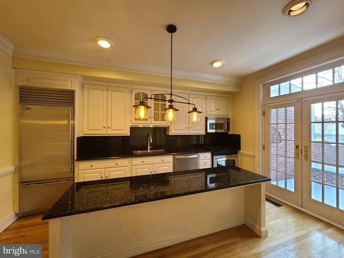 11 Barclay Ct, Newtown, PA 18940 Townhome Rentals in Newtown PA