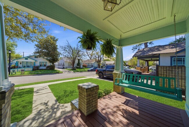 Building Photo - 1111 Winston St