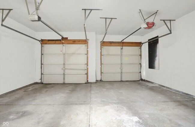 Building Photo - 3701 Magenta Ln