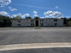 Building Photo - 5051 Playpen Dr